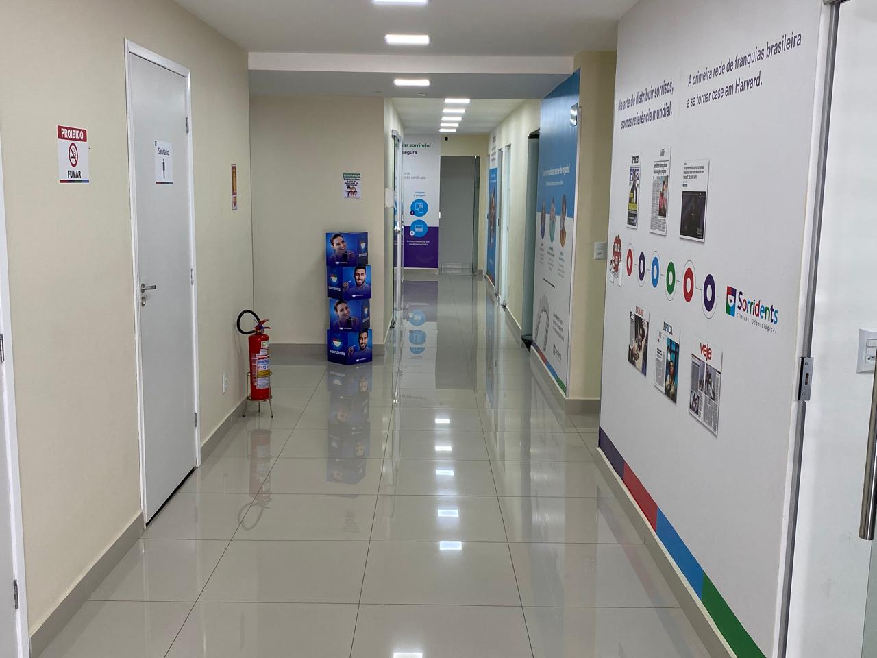Corredores da unidade Sorridents Goiânia Campinas